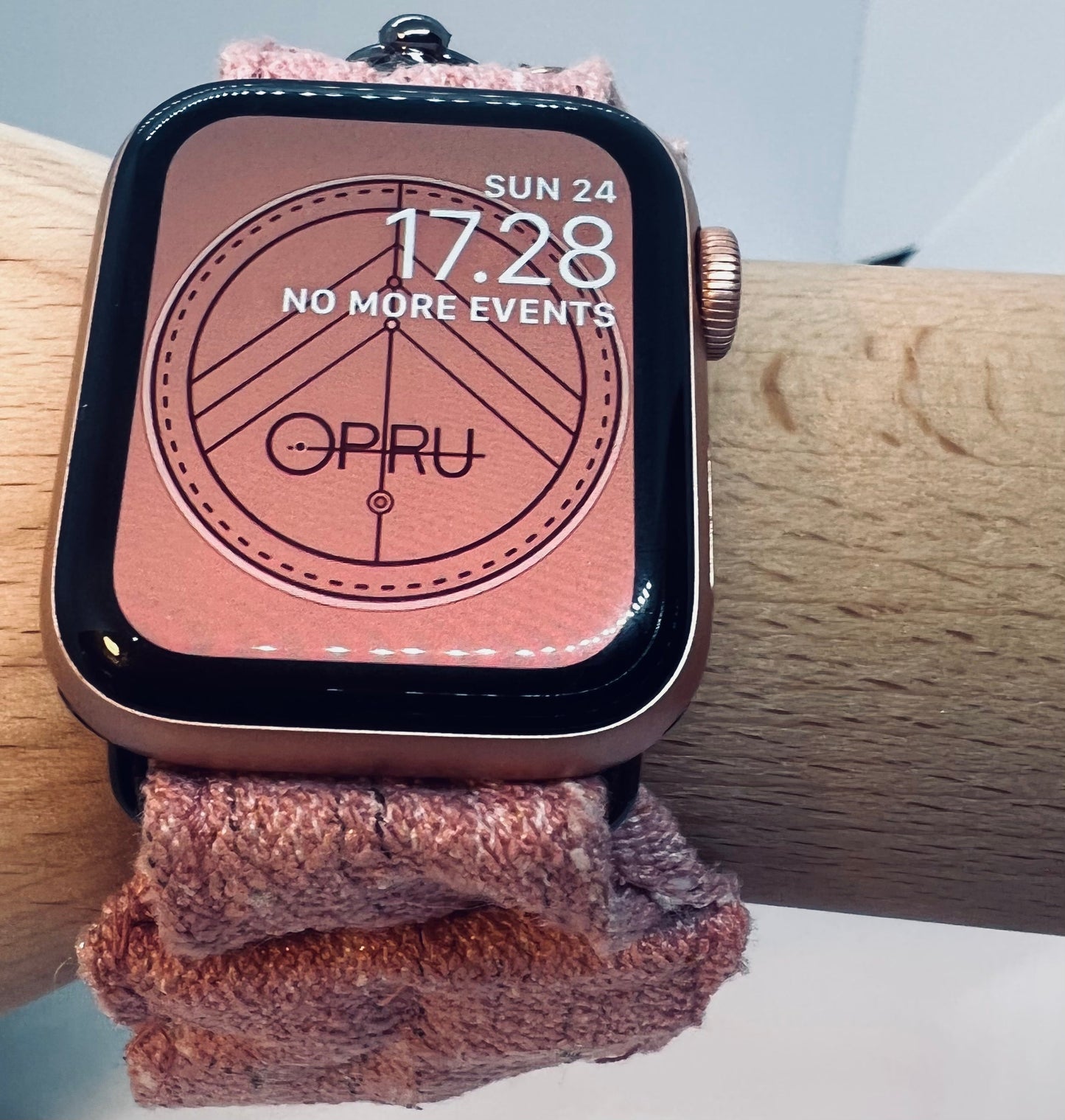 OPRU® Beachie rose bow watchband bracelet and charm for Apple Watch - OPRU®